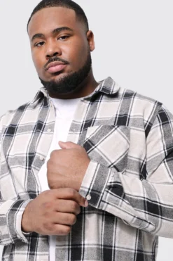 Grande Taille - Chemise Droite à Carreaux -Promos Coutuvelle Magasin bmm32793 ecru xl 3 scaled