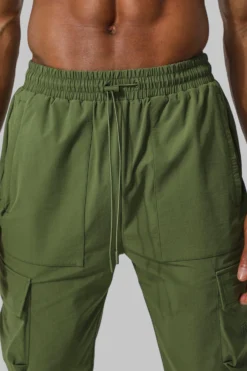 Jogging Cargo De Sport En Nylon - MAN Active -Promos Coutuvelle Magasin bmm32951 khaki xl 3 scaled