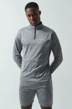 Promos Coutuvelle Magasin 13 Top De Sport à Col Zippé - MAN Active
