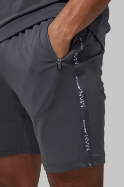 Short De Sport à Bandes Contrastantes - MAN Active -Promos Coutuvelle Magasin bmm41112 charcoal xl 3 scaled