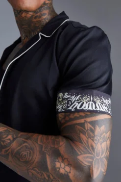 Chemise Moulante Fleurie à Manches Courtes -Promos Coutuvelle Magasin bmm41576 black xl 3 scaled