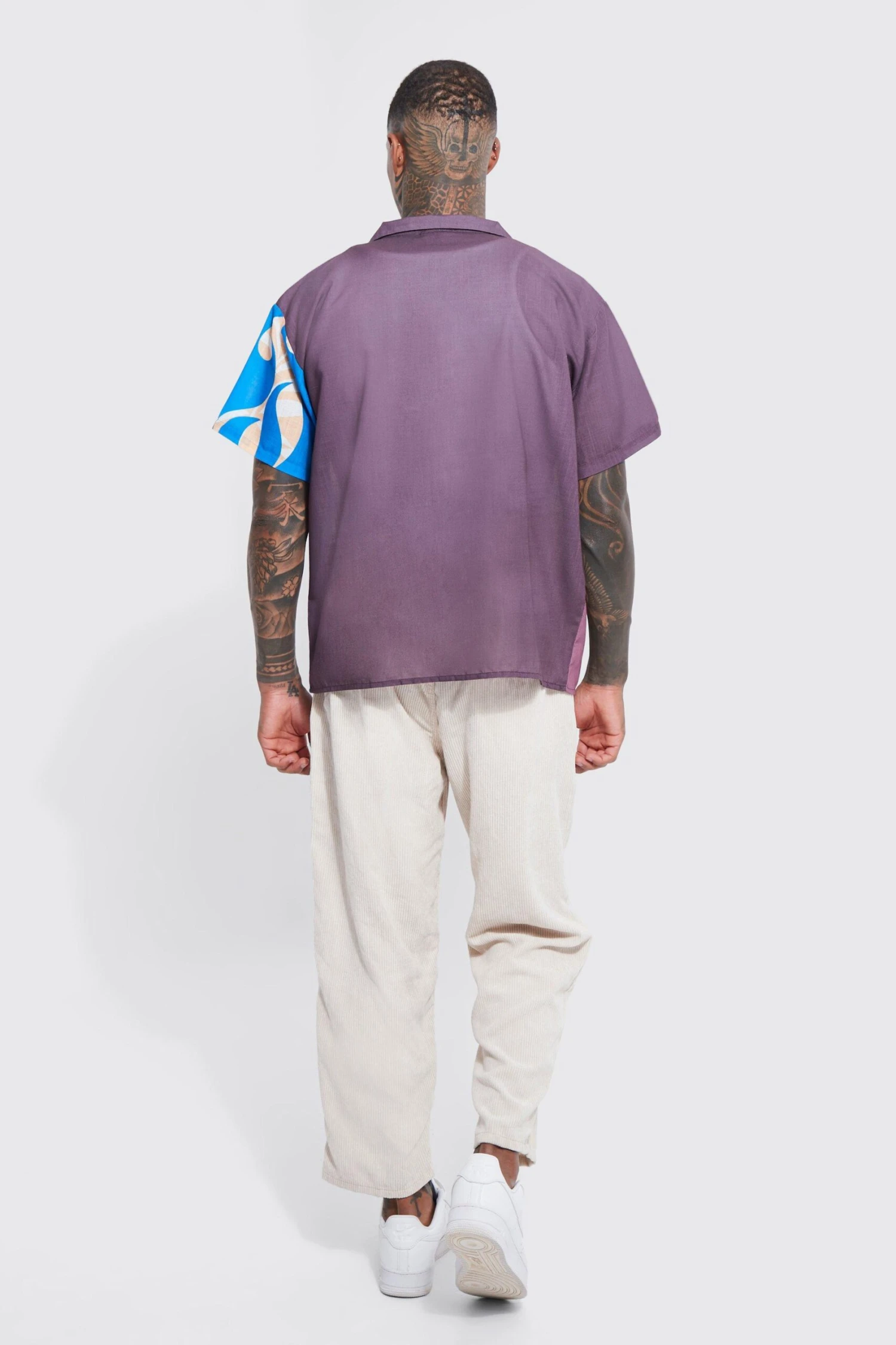 Chemise Ample Bicolore à Manches Courtes 2 Chemise Ample Bicolore à Manches Courtes – Image 2